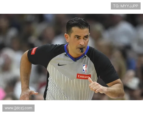 阿杜关键罚球失误 火箭加时送大礼